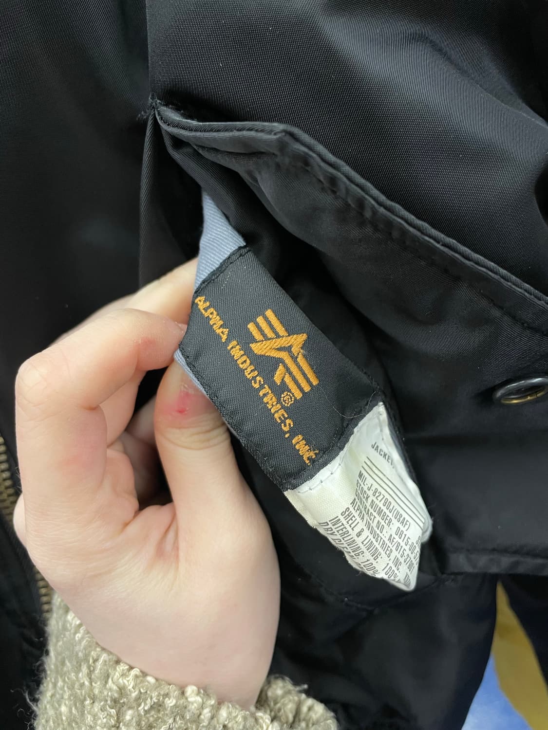 알파인더스트리 Military Ma-1 블랙 항공점퍼 상품이미지9