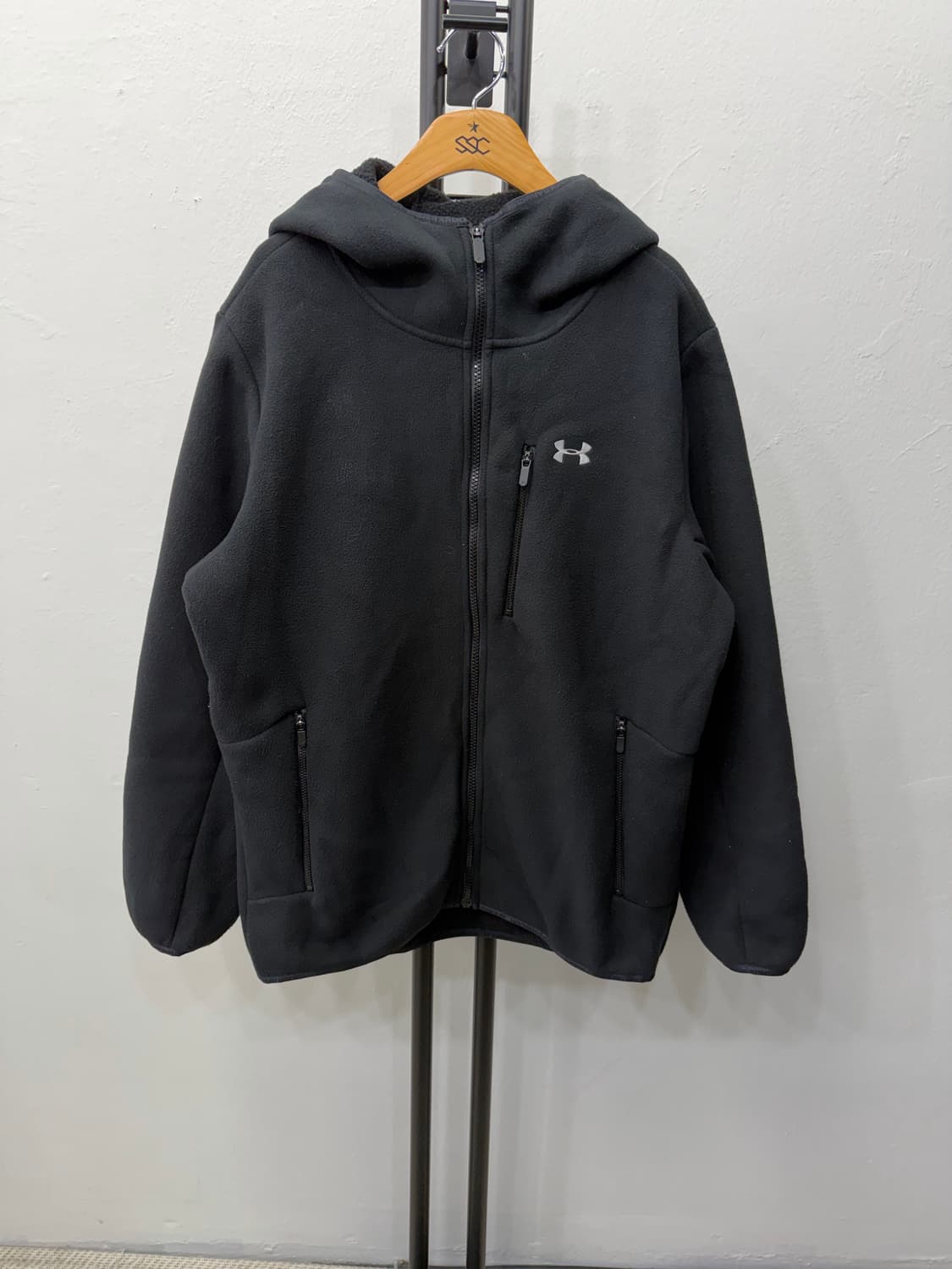 정품) 언더아머 블랙 플리스 자켓 L 상품이미지1