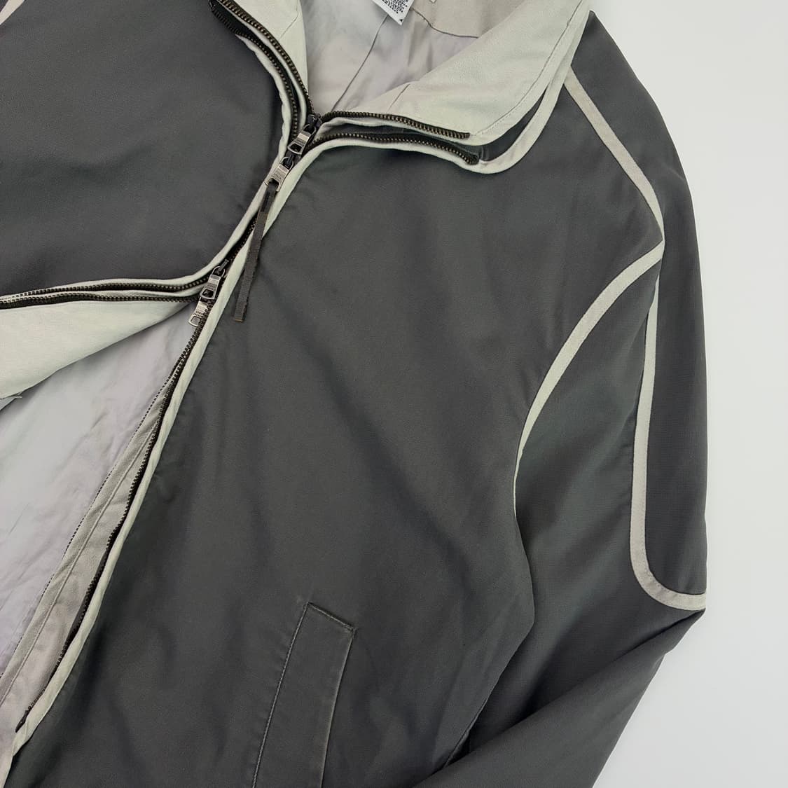 Armani Exchange 알미니 엑체인지 2-way 그레이 자켓 상품이미지5