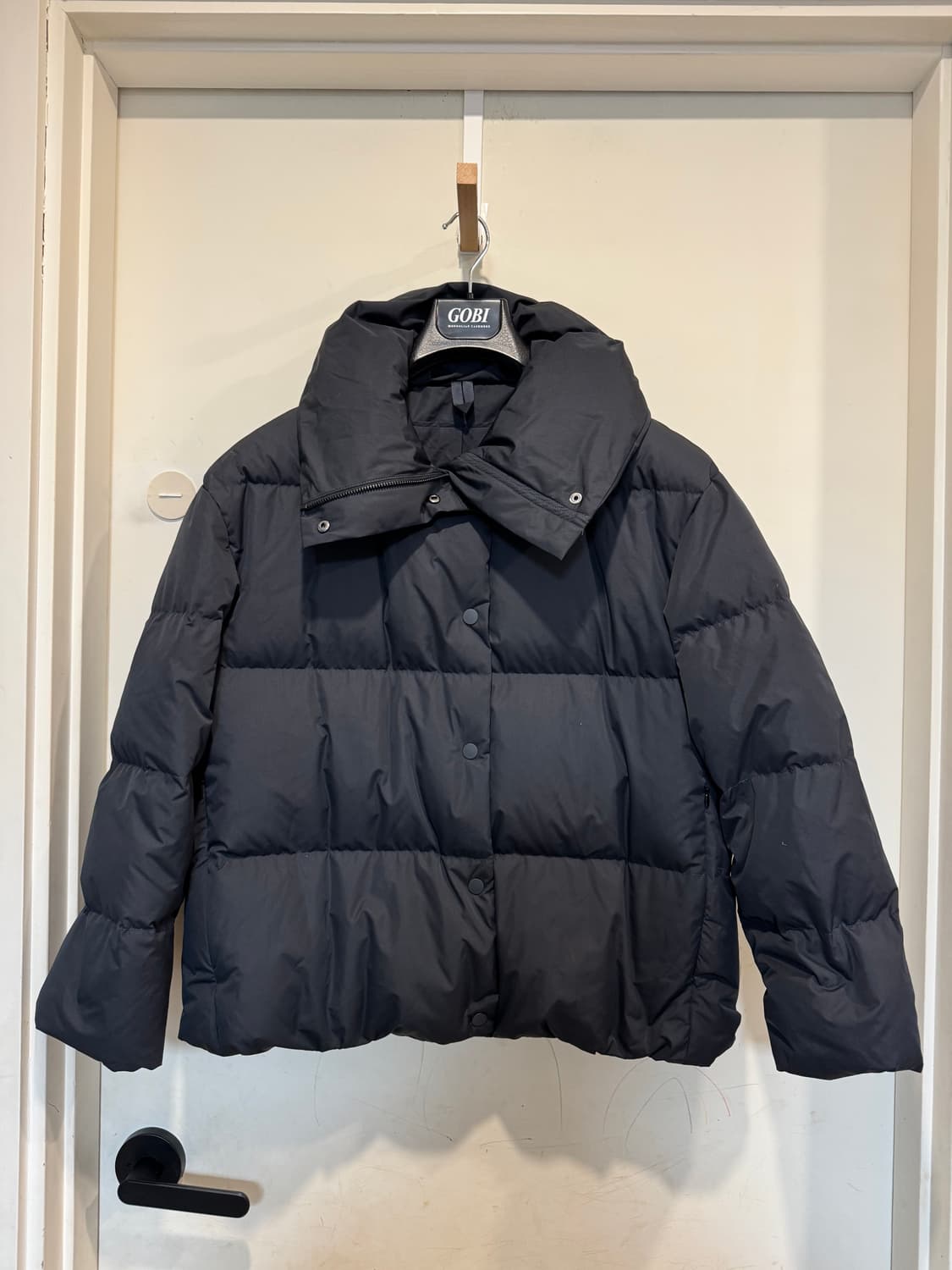 코스 덕다운 패딩  상품이미지1