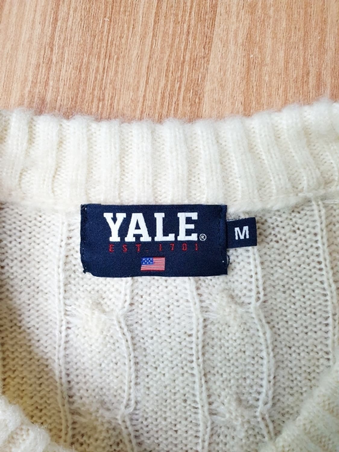 예일 남성 케이블 오버핏 니트 아이보리 프리 상품이미지5