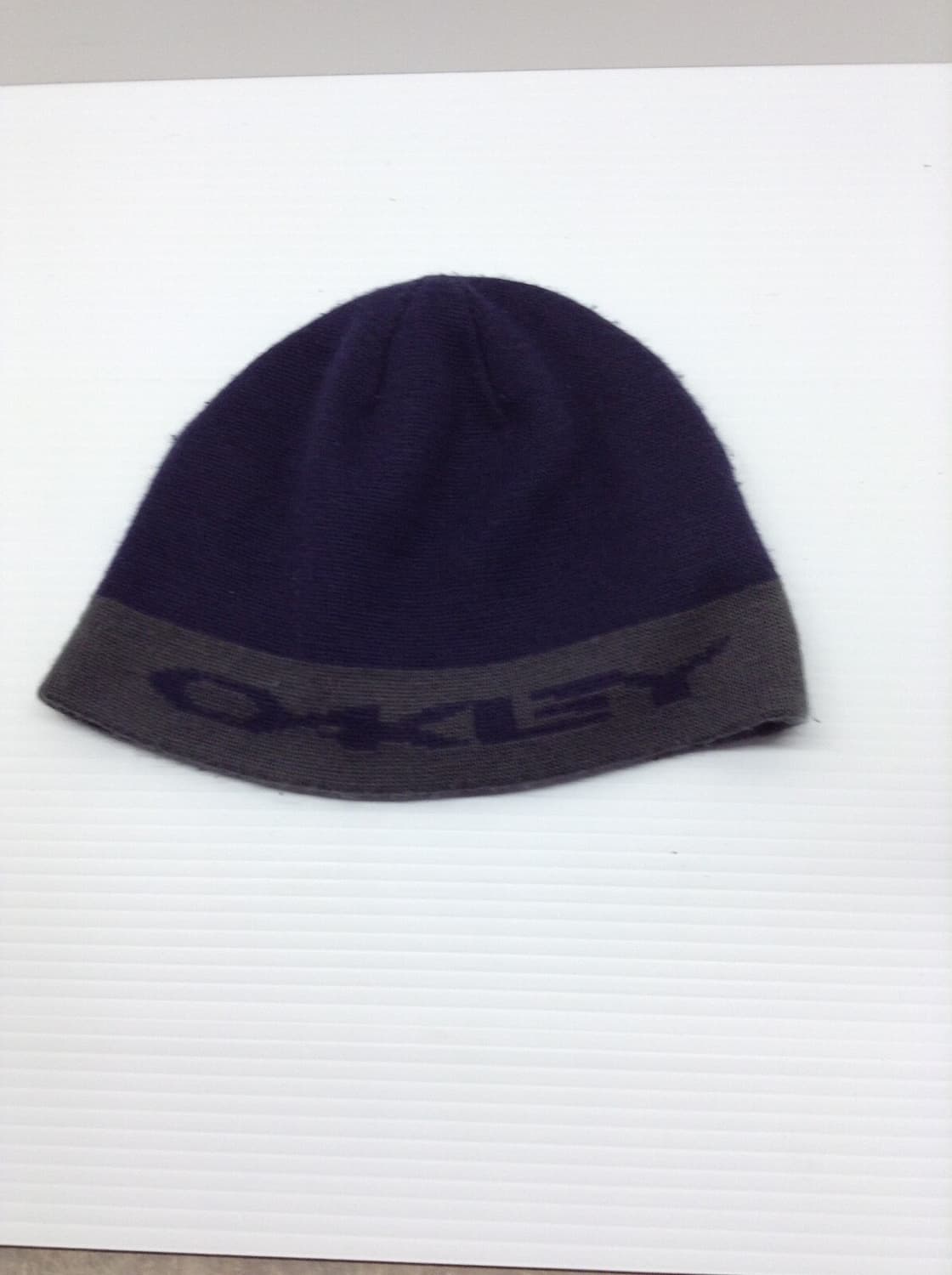 오클리 투톤 로고 니트 비니 상품이미지1