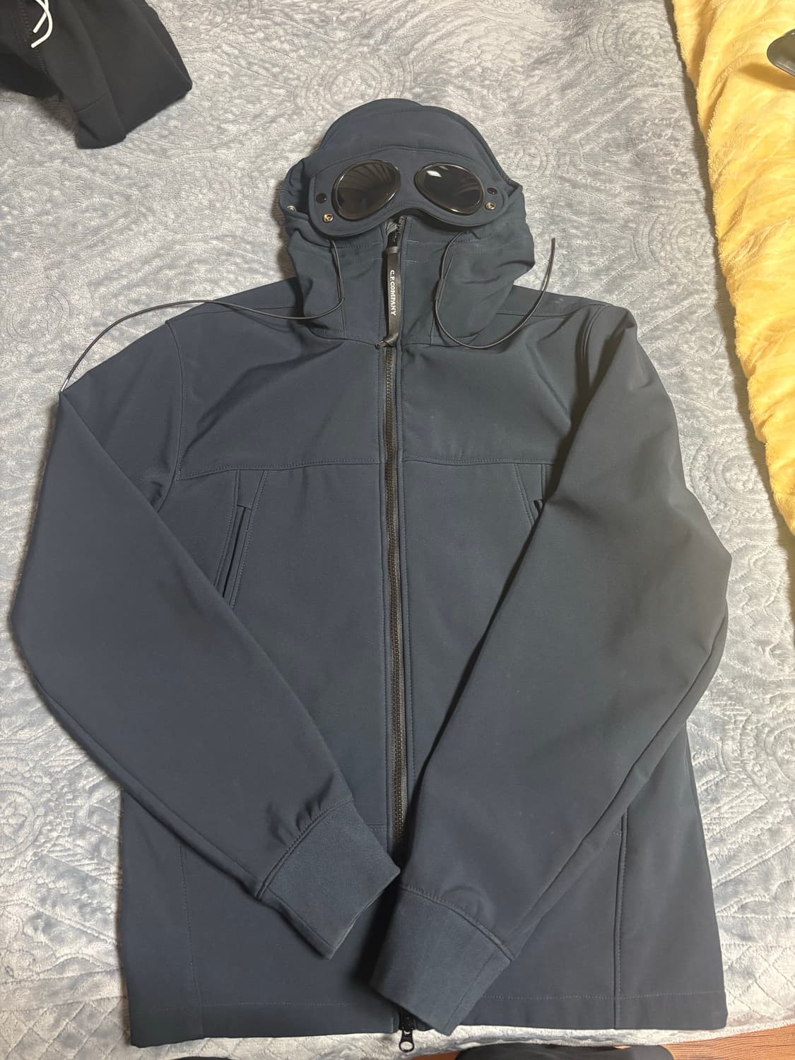 CP컴퍼니 쉘 고글 자켓 네이비 50사이즈 상품이미지1