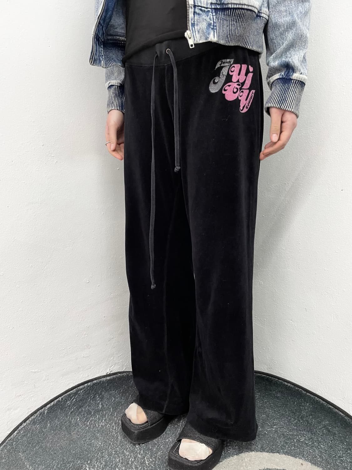 쥬시꾸뛰르 벨로아 로고 트랙팬츠 상품이미지2