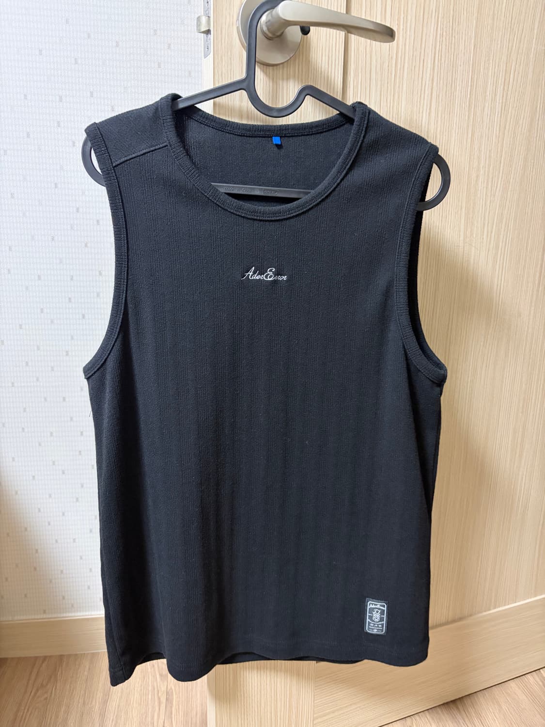 아더에러 펠로 슬리브리스 느와르 A3 상품이미지2