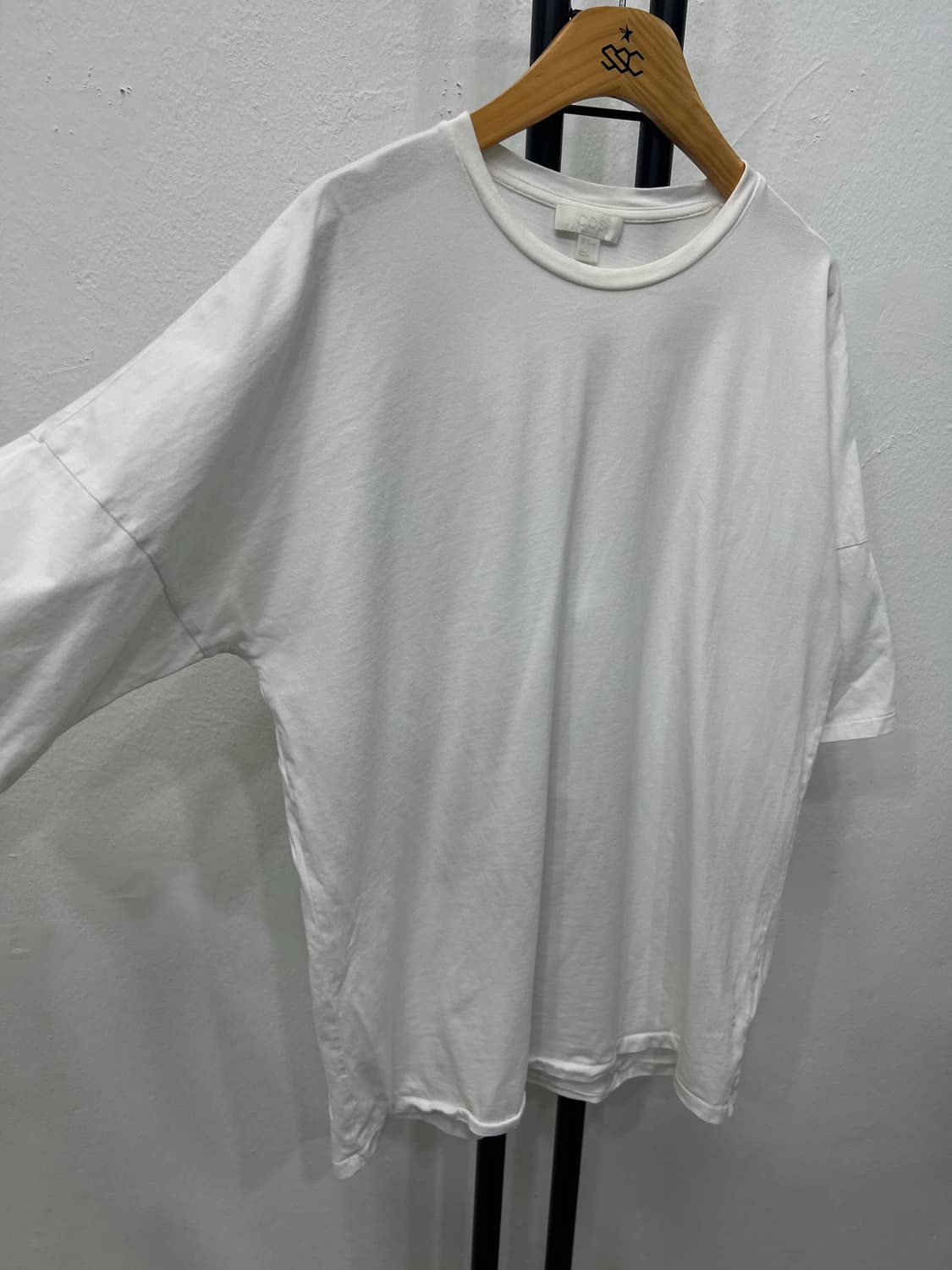 정품) COS 남성 반팔티 M 상품이미지2