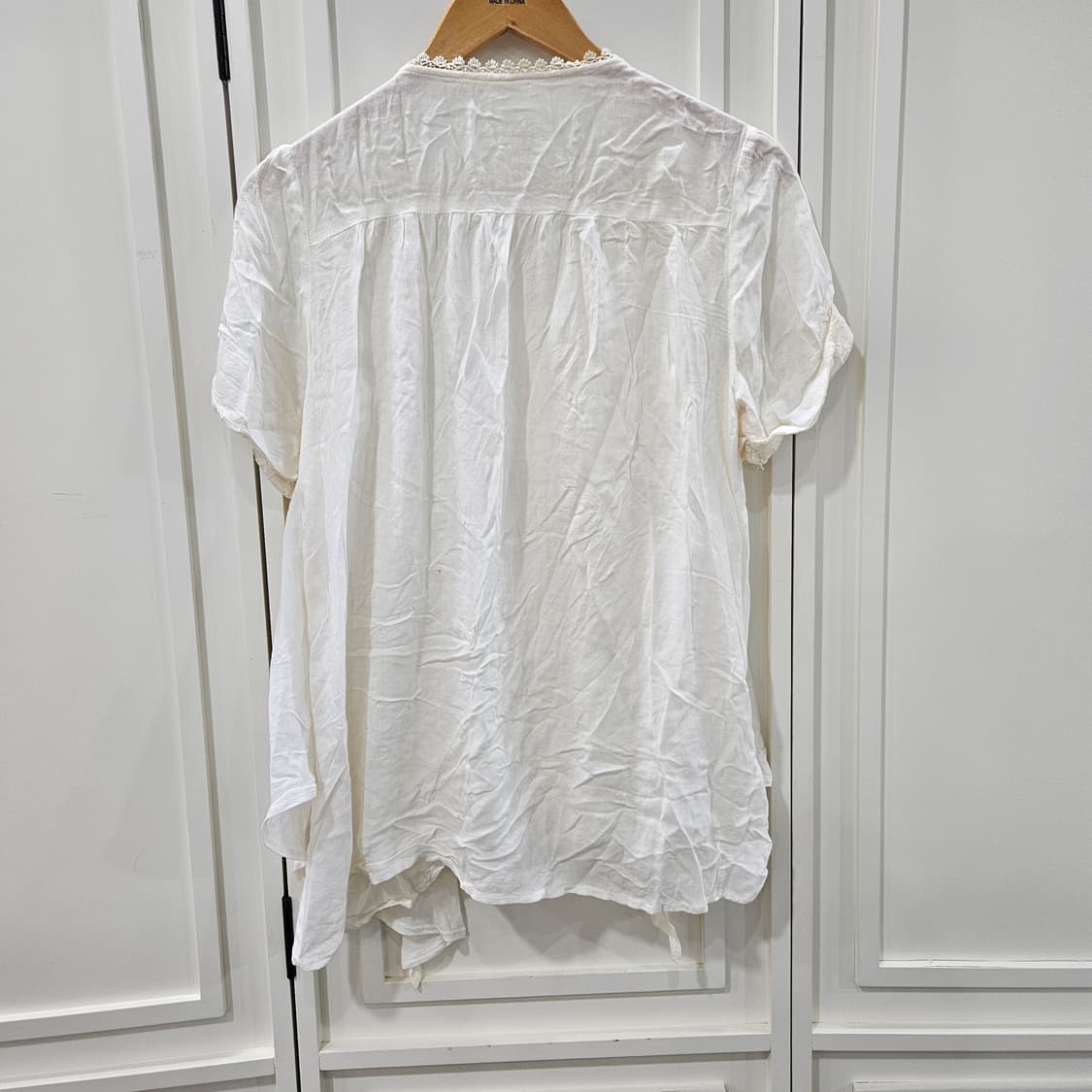 엑시즈팜(Axes Femme) 레이스 레이어드 리본 블라우스 상품이미지6