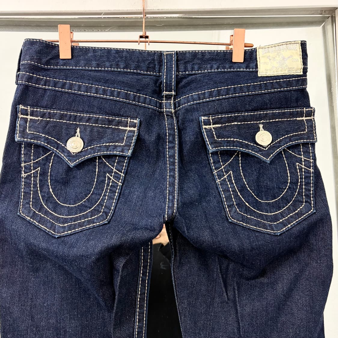 트루릴리전 부츠컷 데님 팬츠 상품이미지6