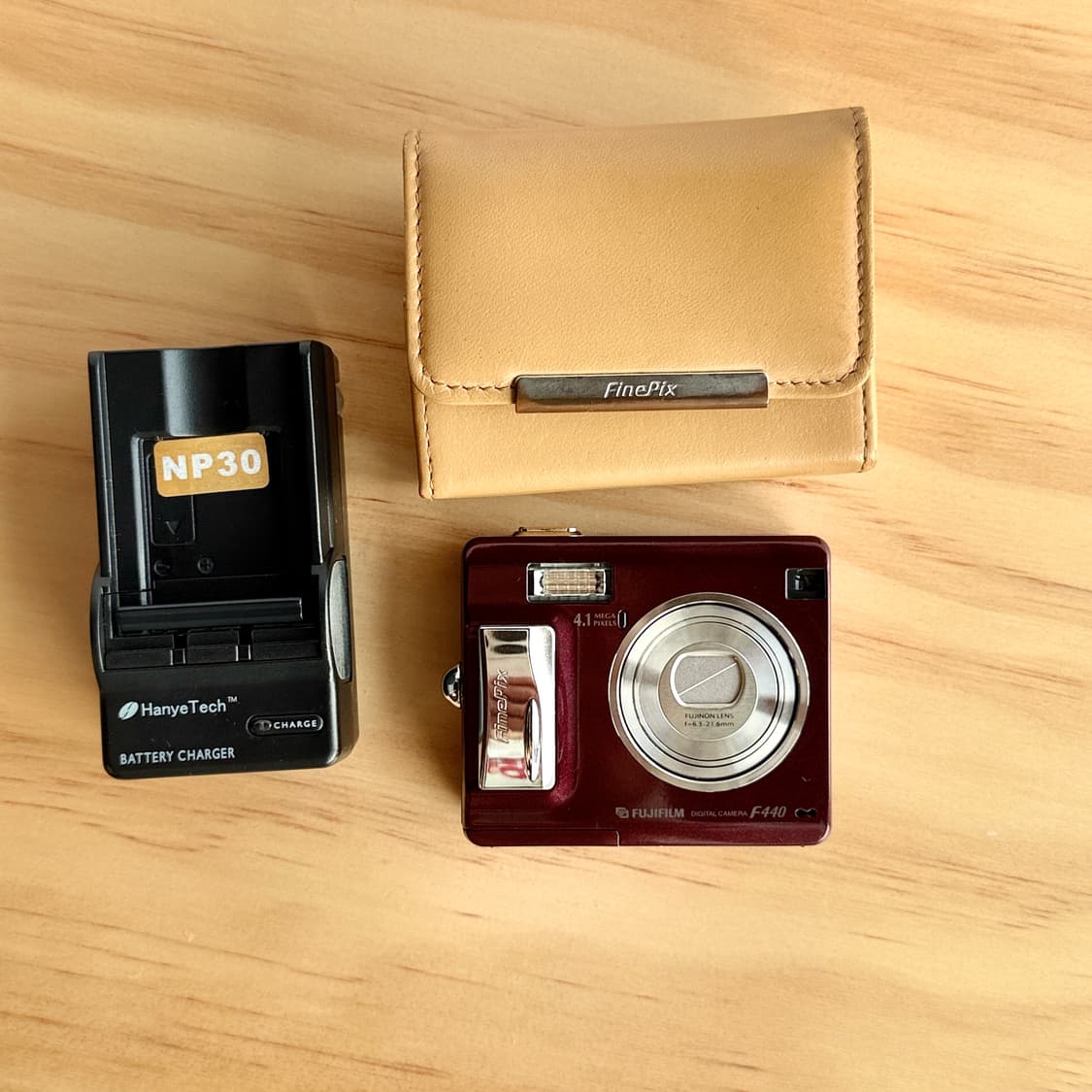 ✨희귀 컬러 정소민 디카✨ 후지필름 FinePix F440 빈티지 디카 상품이미지9