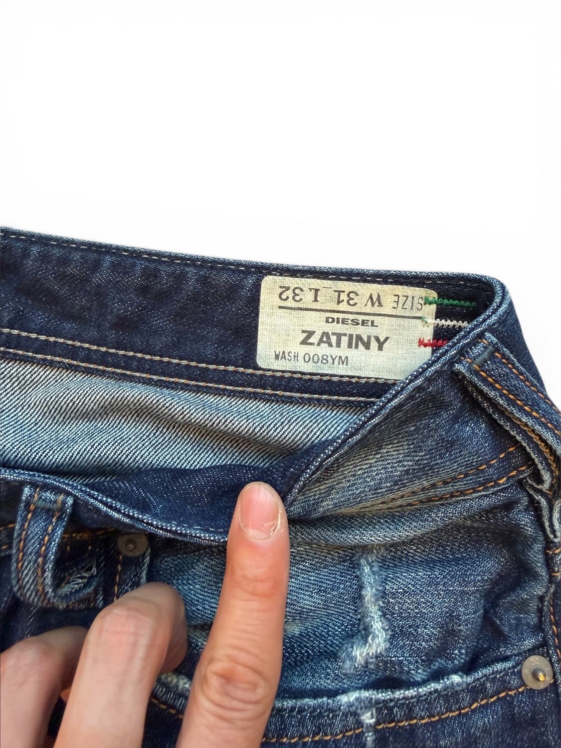 디젤 자티니 부츠컷 데님팬츠 상품이미지3