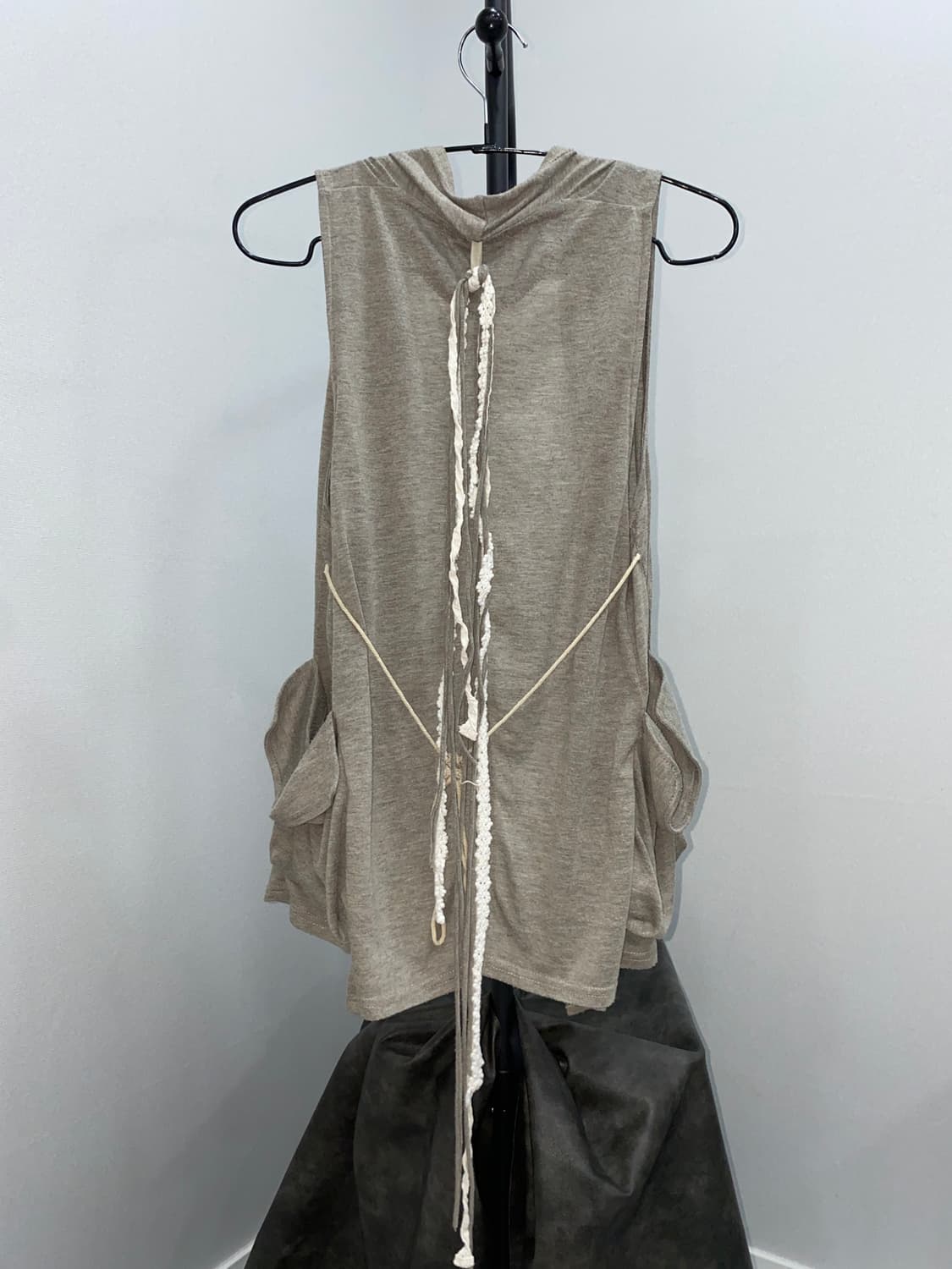Grunge Hooded Drape Open Vest 상품이미지1
