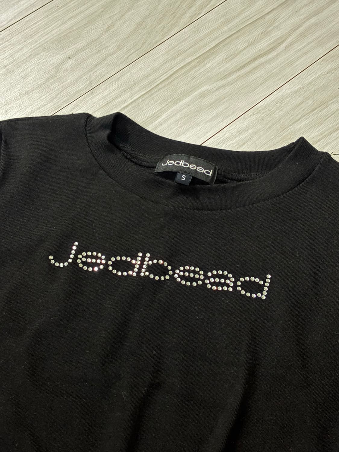 Jedbead 제드비드 주얼리 핫픽스 크롭티 블랙 상품이미지2