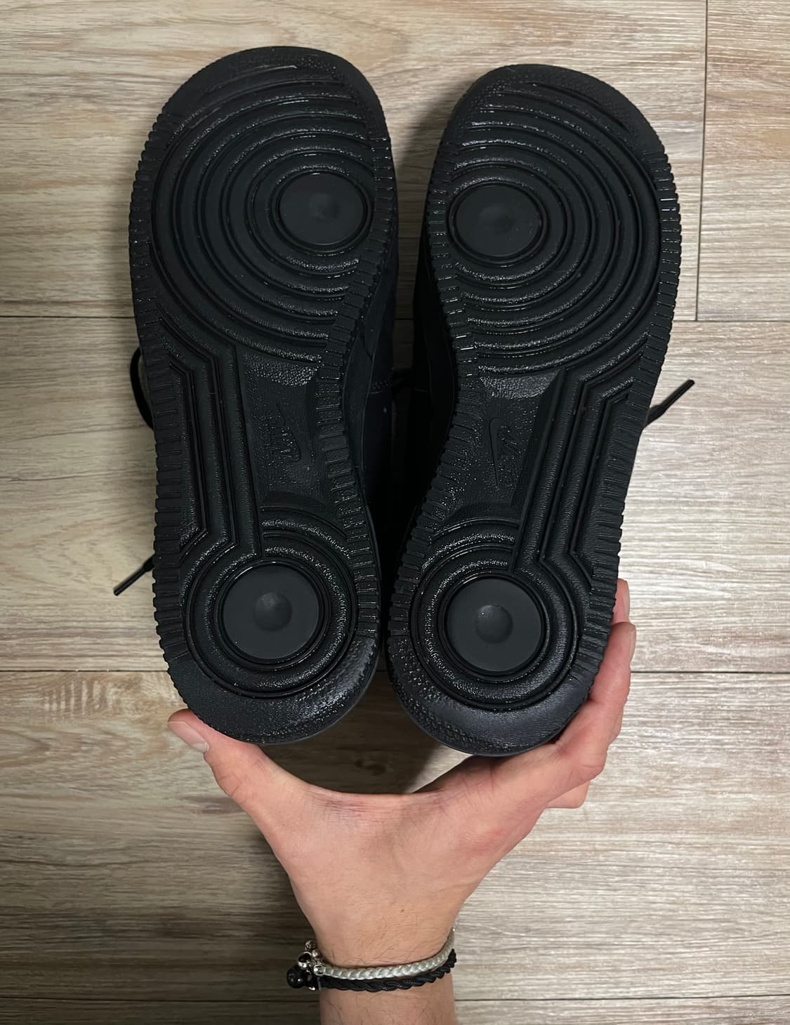 나이키 에어포스 로우 트리플블랙 285 상품이미지2