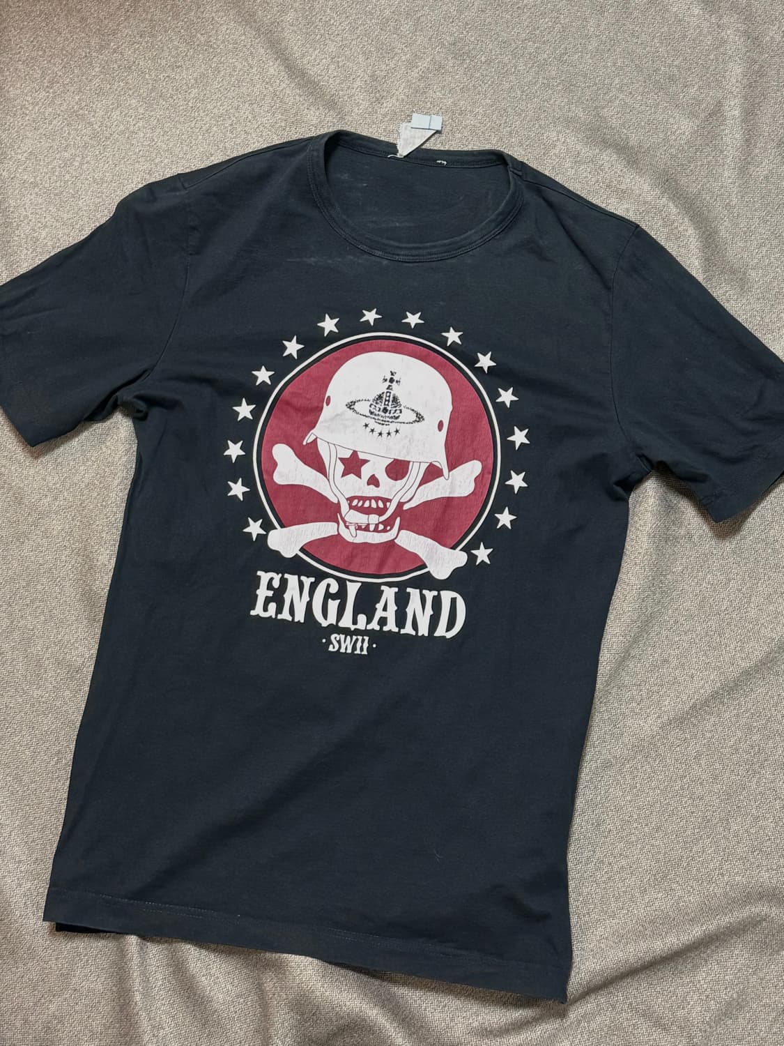 비비안웨스트우드 해골 반팔 상품이미지1