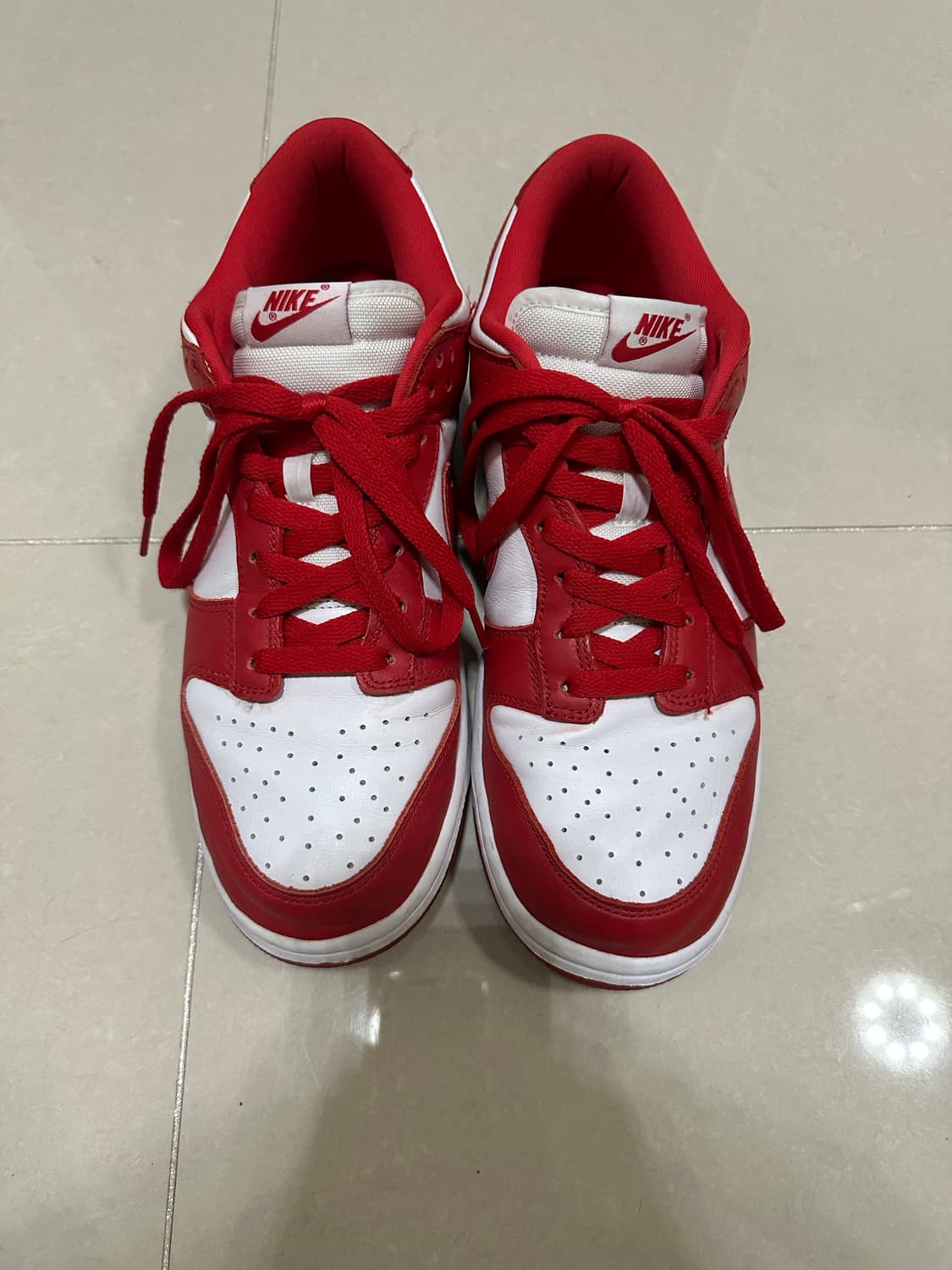 275 나이키 덩크로우 유니버시티레드 2023 상품이미지3