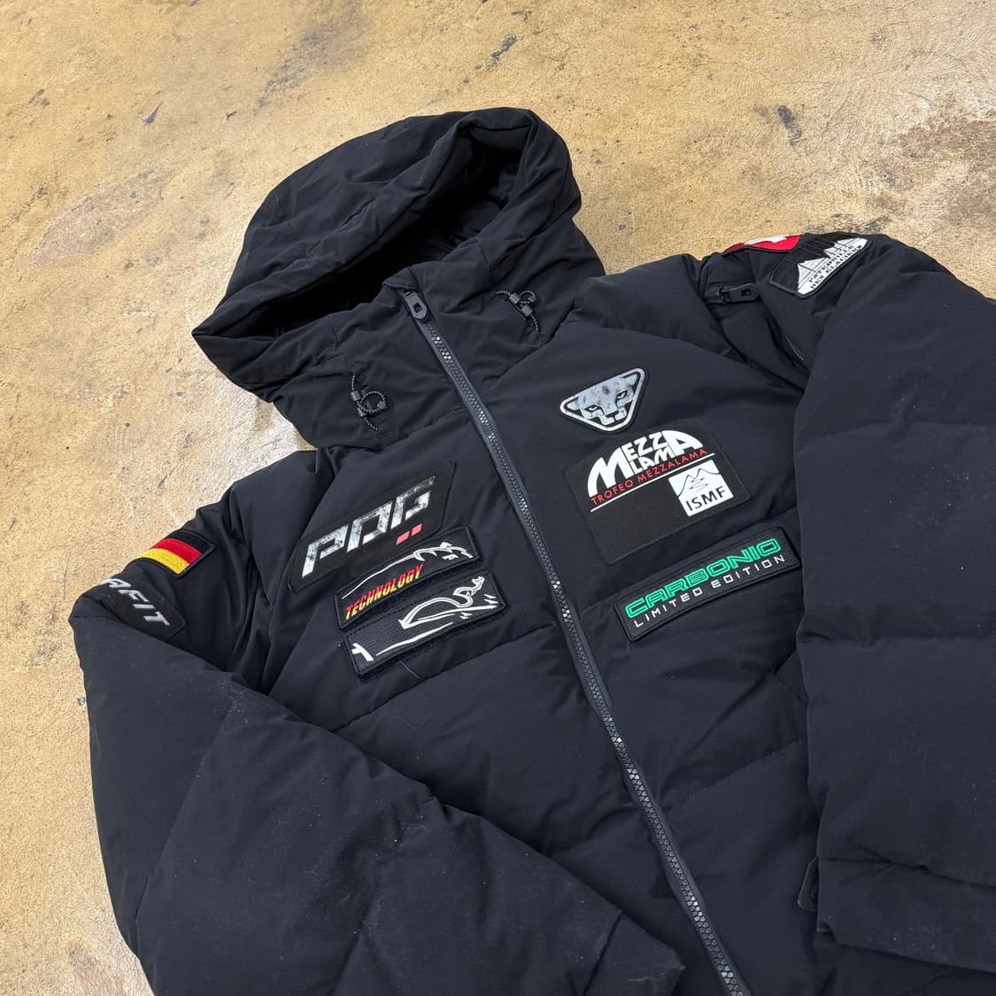 [정품/M] 다이나핏 카본 리미티드 에디션 패딩 블랙 b19 상품이미지1