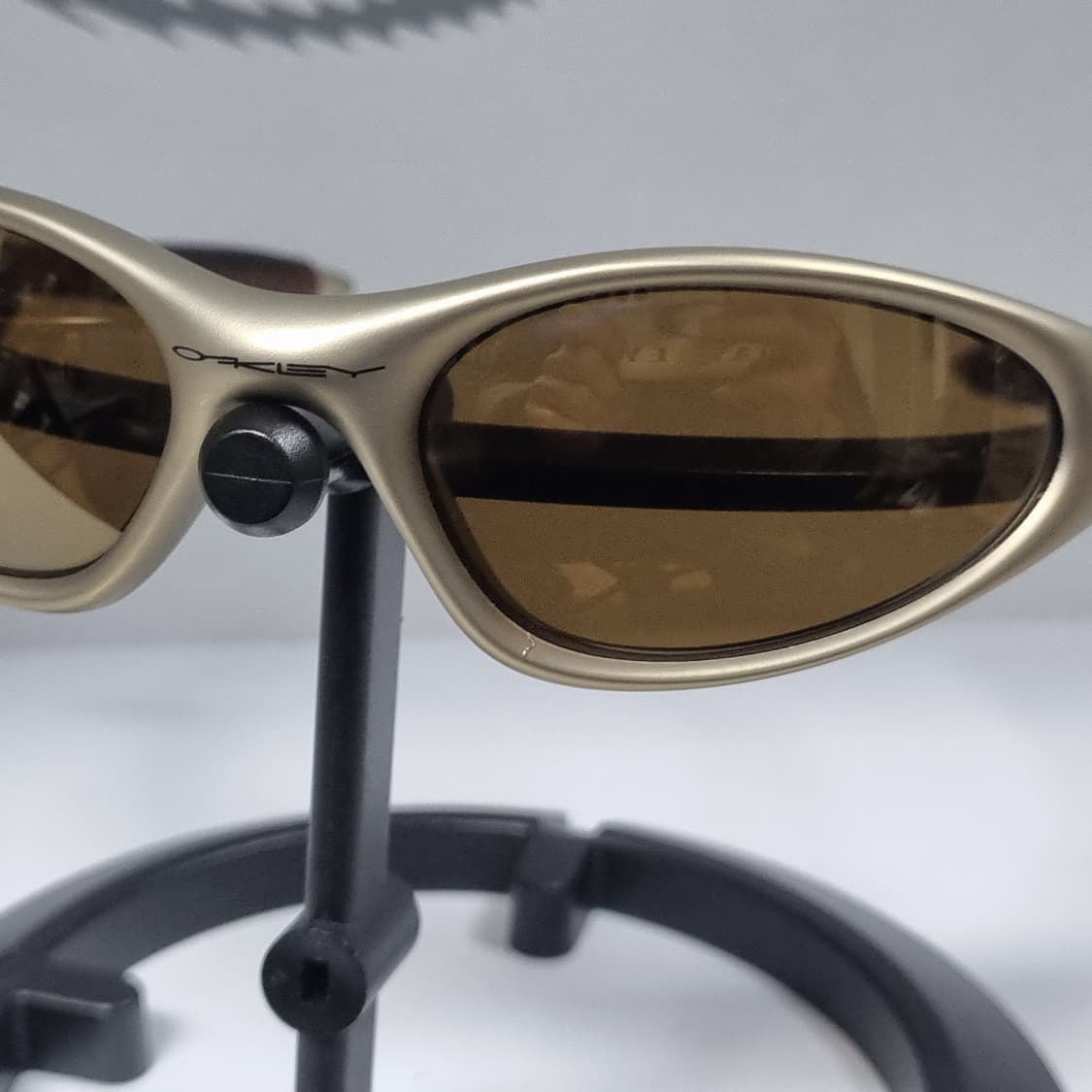 오클리 미뉴트 1.0 플래티넘 미사용 박스풀 상품이미지9