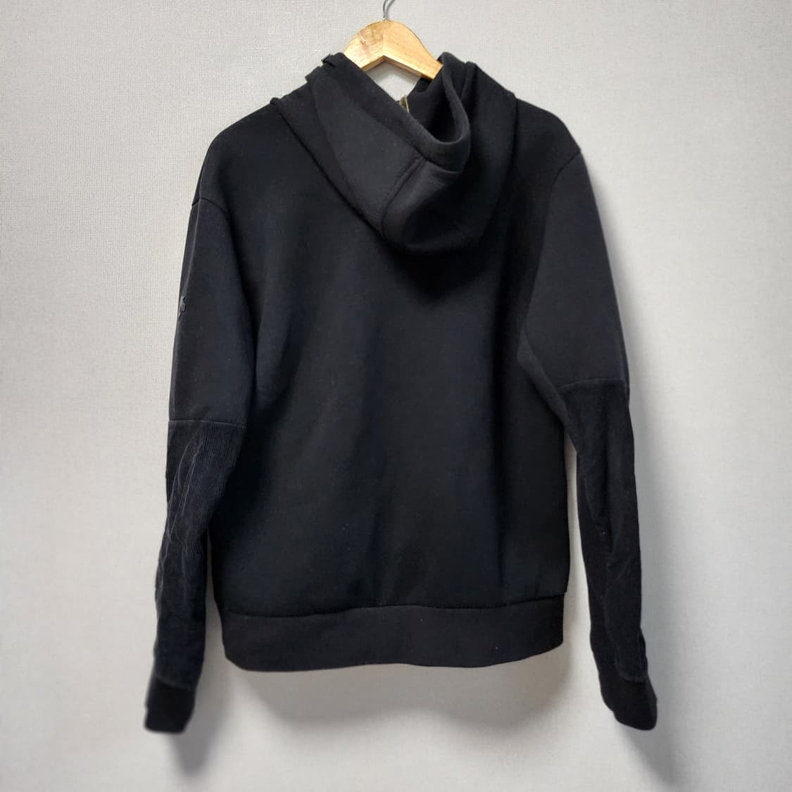 [100] 데상트 후드티 상품이미지2