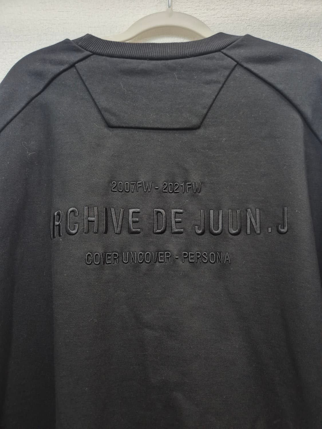 준지 Juun.J 오버핏 아카이브 맨투맨 / 110 (정품) 상품이미지4