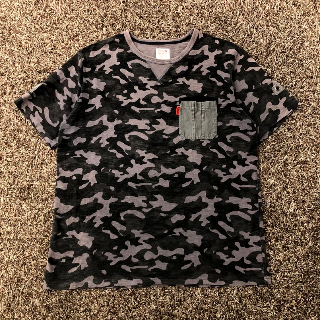  4L RED BERETS 카모 반팔 티셔츠 상품이미지1