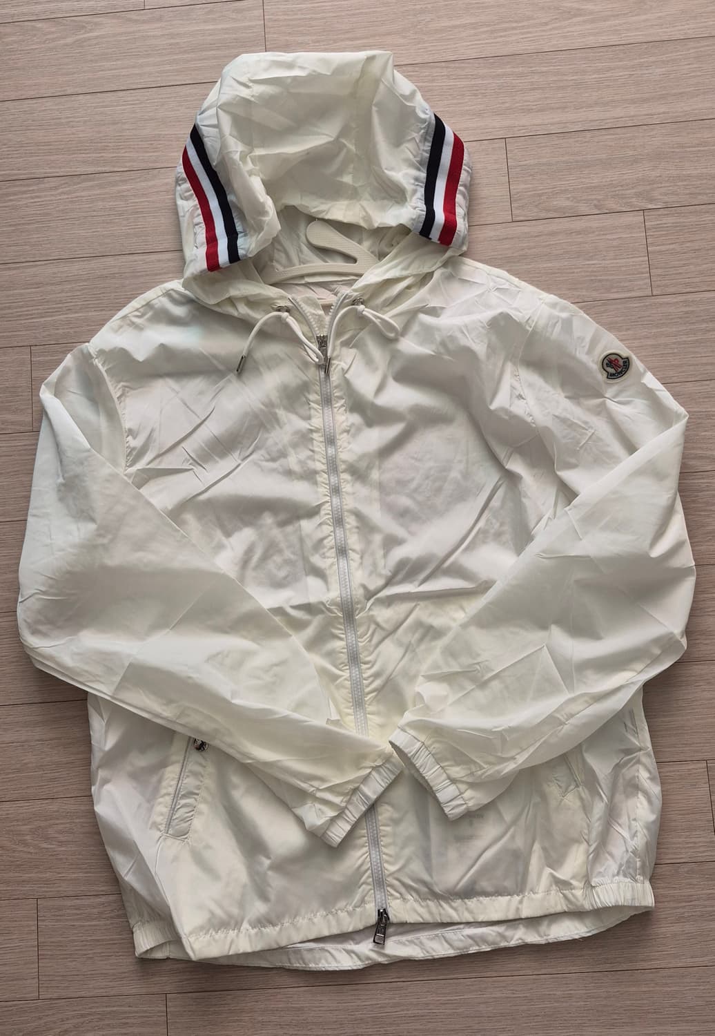 몽클바람막이 상품이미지1