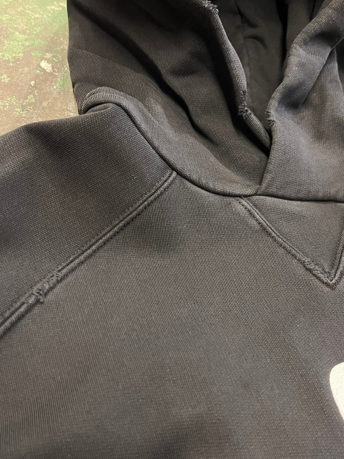 22FW [2] 발렌시아가 애플 후드 런웨이 버전 상품이미지3