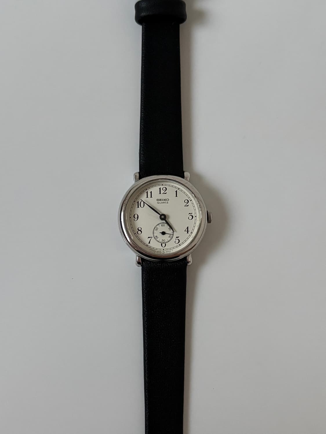 1980s Small Seconds Silver Ladies Quartz 상품이미지1