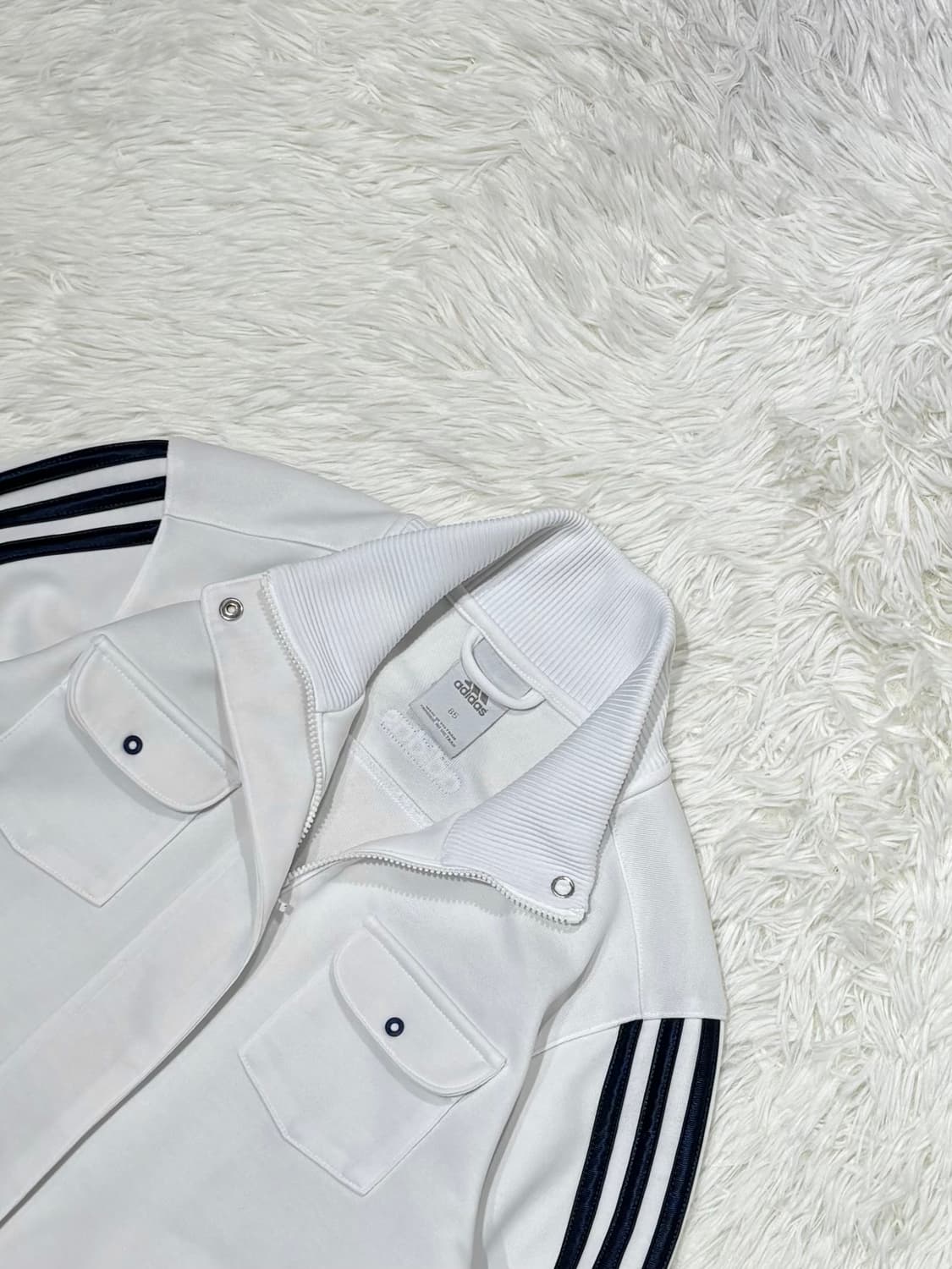 아디다스 화이트 삼선 트랙 집업 상품이미지5