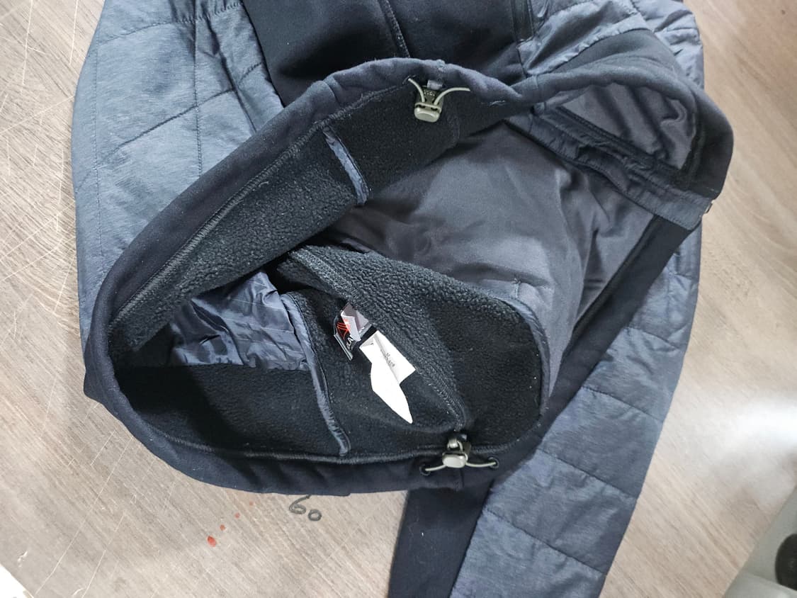 아이더 퀼팅 패딩 자켓 그레이  95 상품이미지3