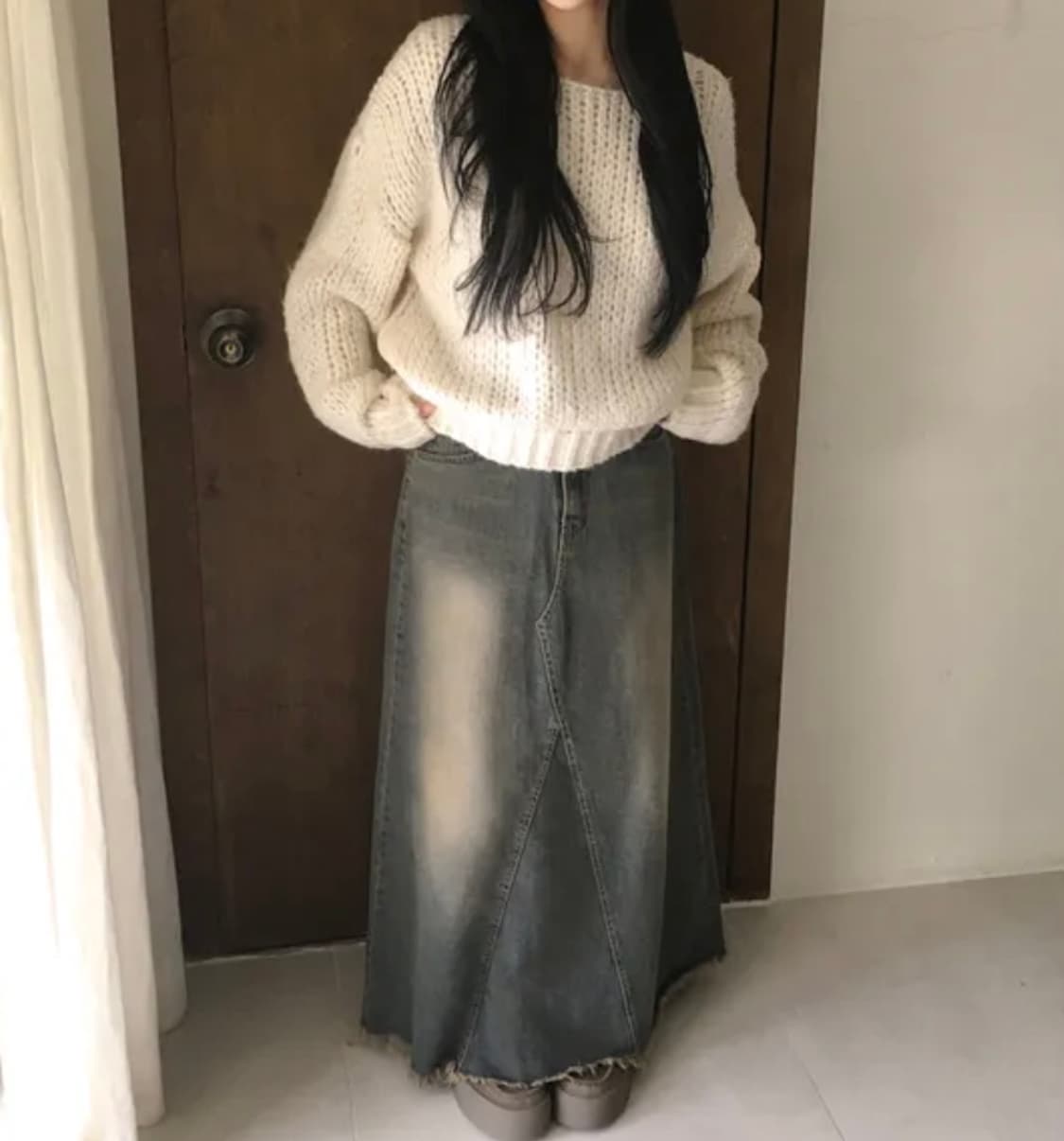 하이웨스트 빈티지 캣브러쉬 샌드 워싱 컷아웃 프린지 데님 롱 스커트  상품이미지1