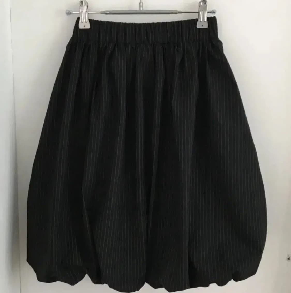 샵 피에브레 미디 펌킨 스커트 상품이미지1