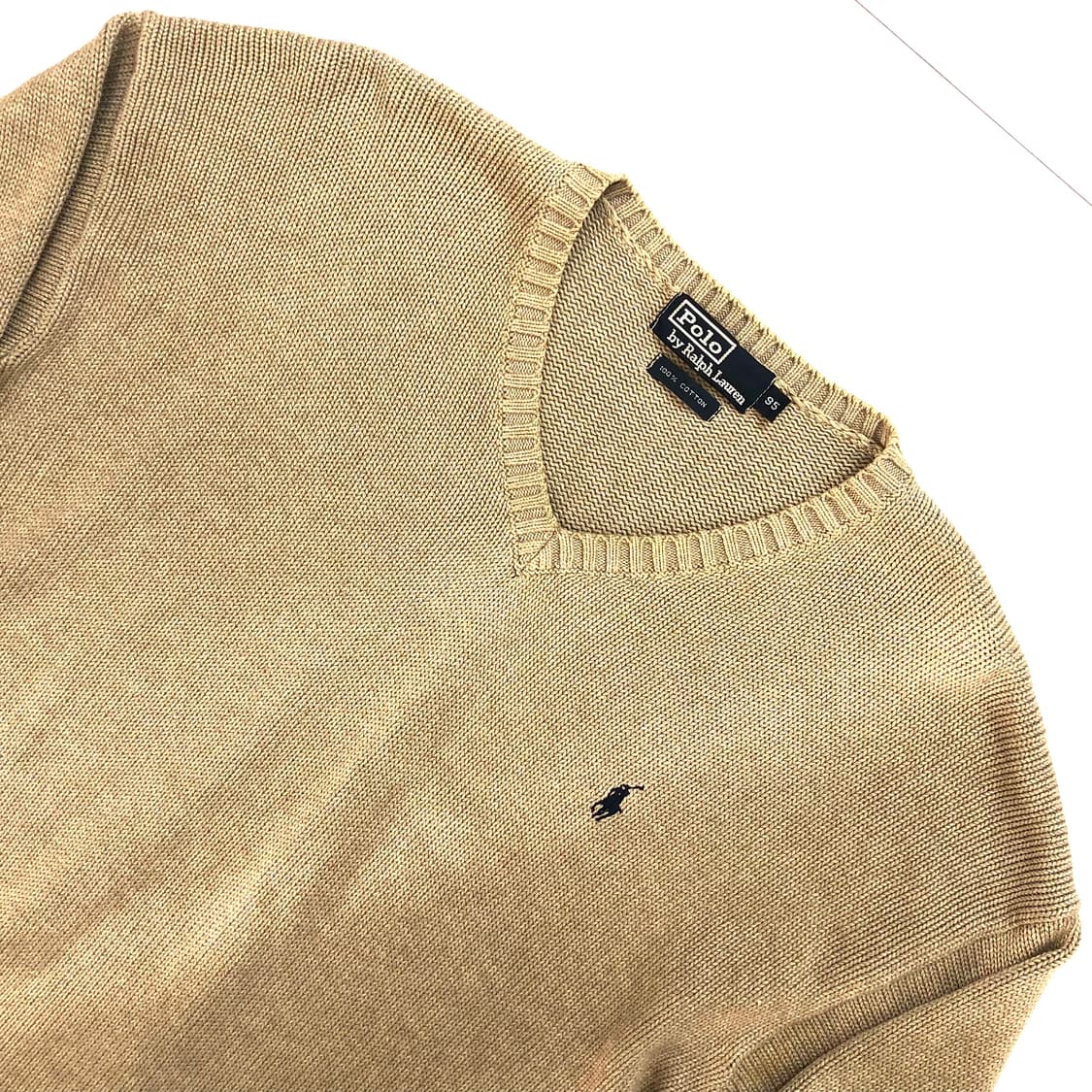 폴로 브이넥 베이지 니트 95 상품이미지3