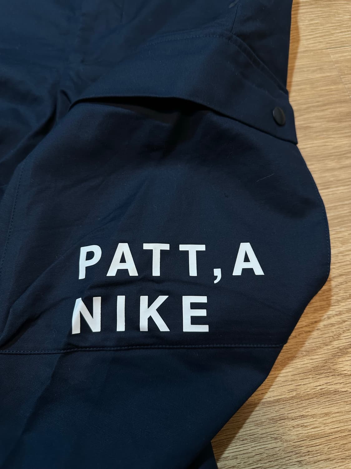 Patta x nike 카고 팬츠 네이비 상품이미지3
