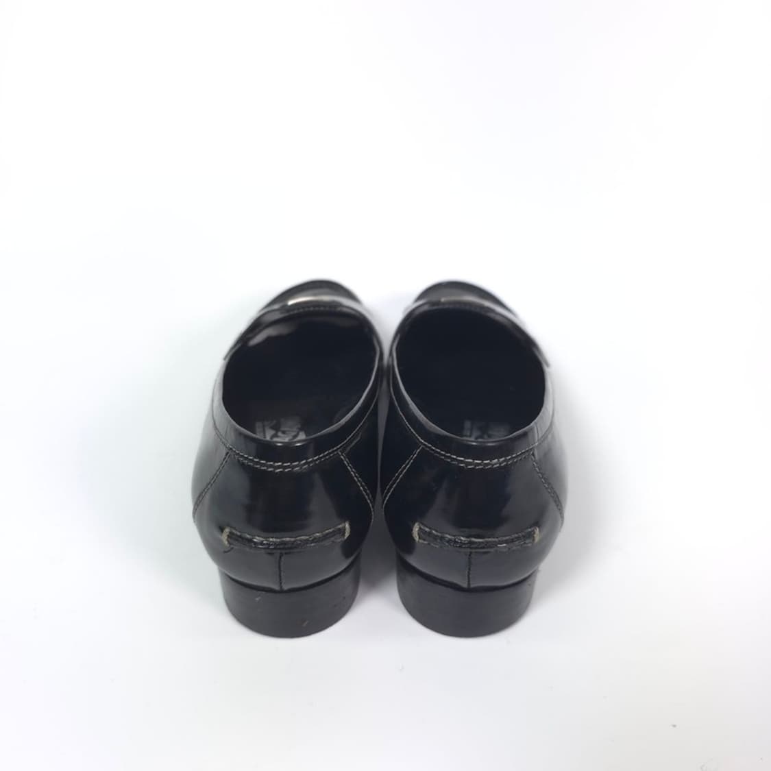 살바토레 페라가모 블랙 은장 로퍼 245 상품이미지2