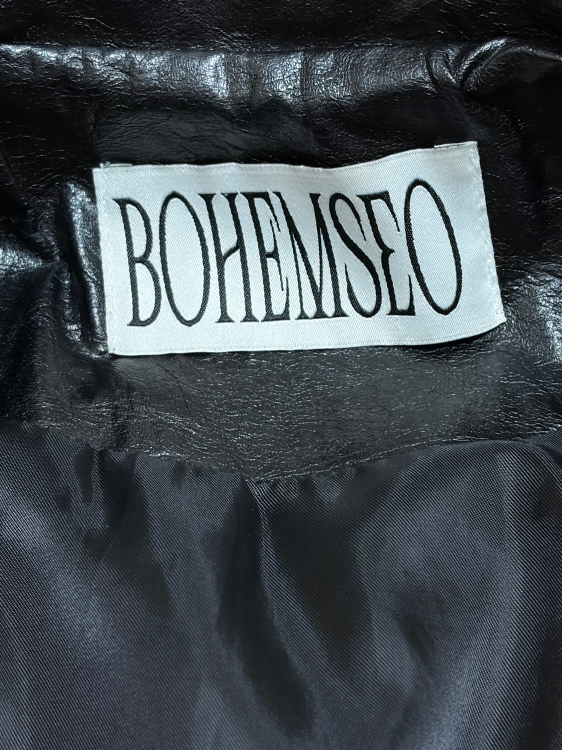 보헤미안서울 보헴서 리벳 포인트 밴딩 점퍼 레더 자켓 상품이미지7