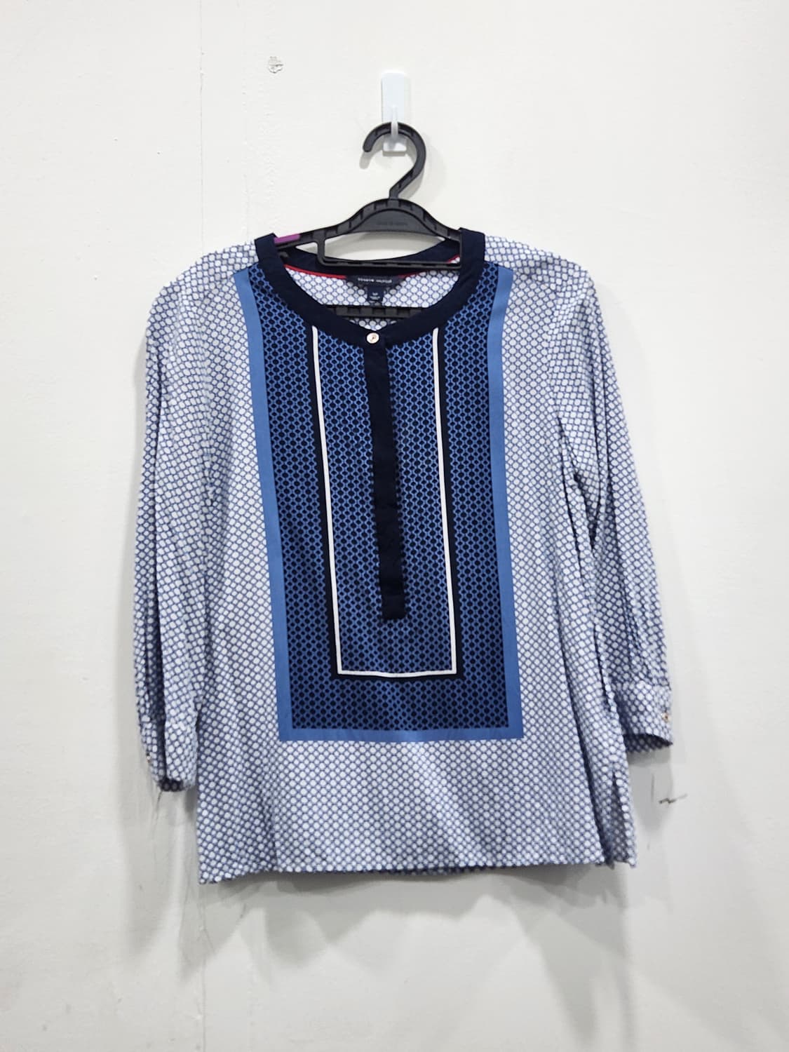 [S] 타미힐피거 찰랑이는 보헤미안 핀턱 7부 블라우스 상품이미지1