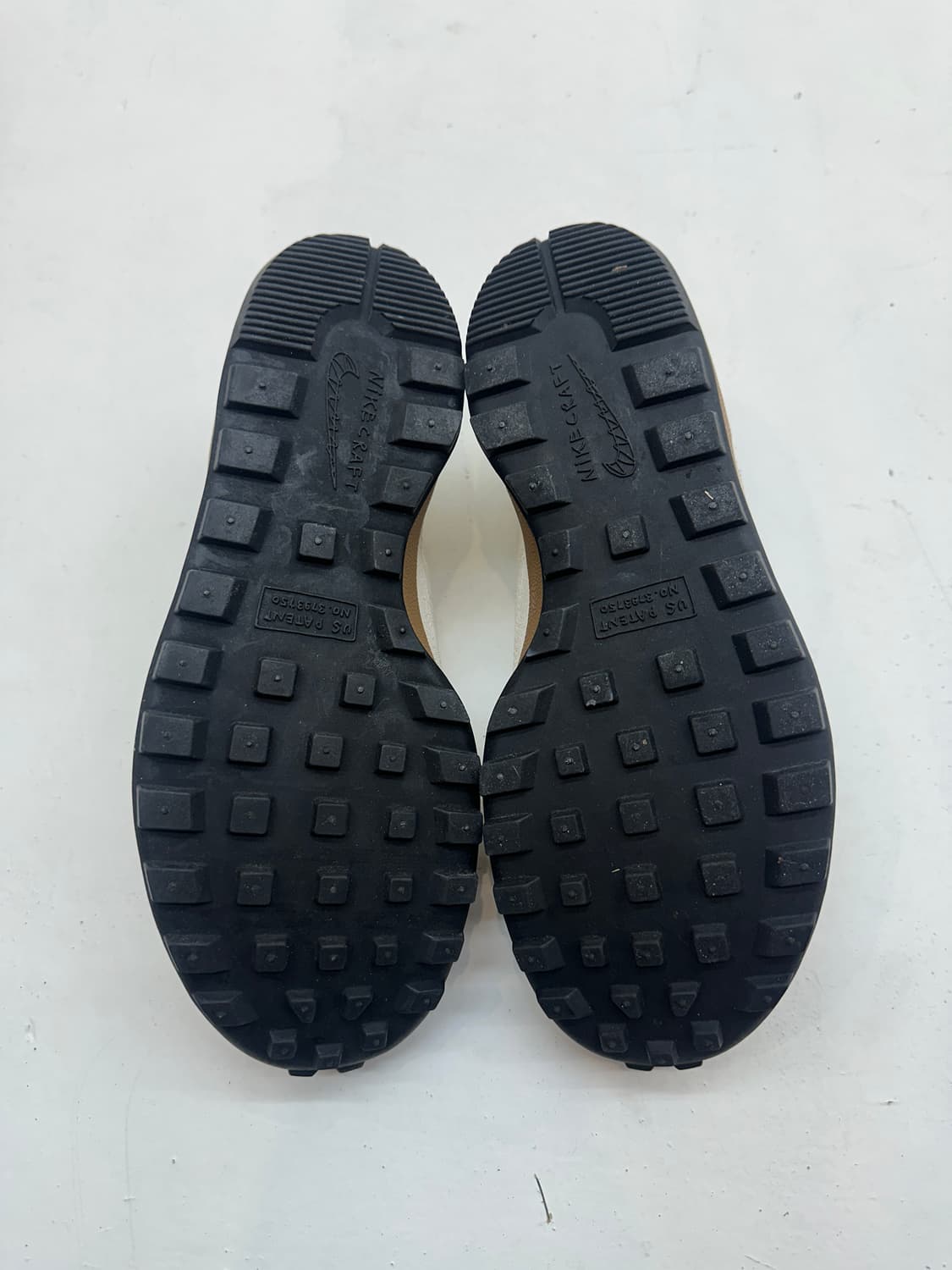 나이키 x 톰 삭스 제너럴 퍼포즈 슈 라이트 크림 상품이미지4