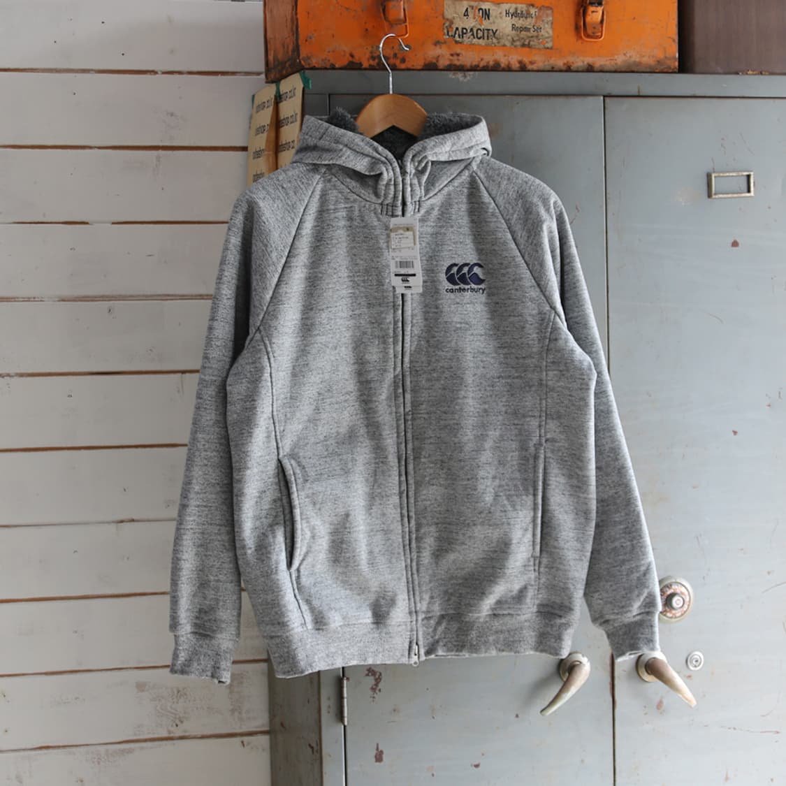 (착용컷) canterbury 스웻 후드 집업 자켓 (남성용 100) 상품이미지3