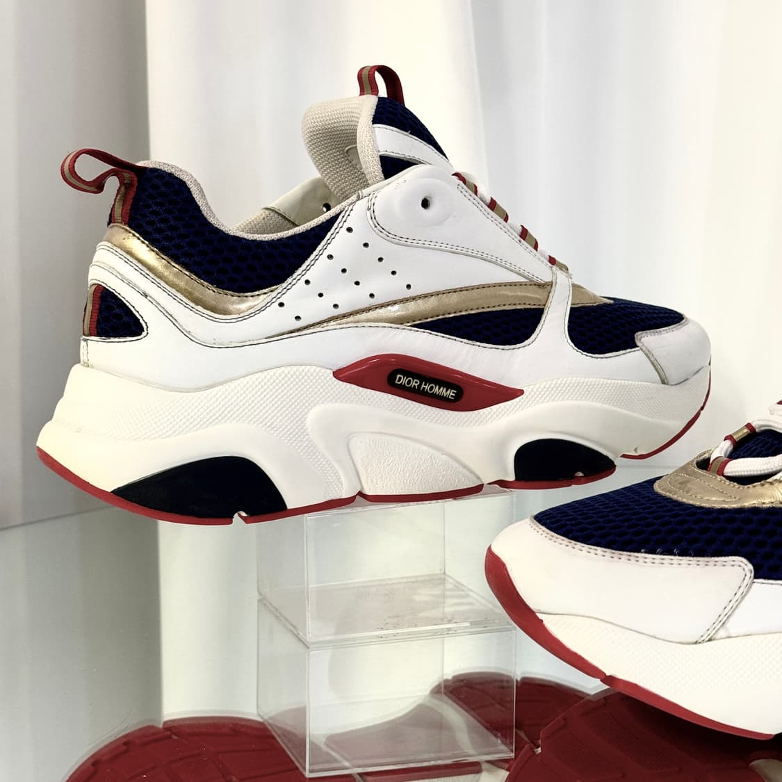 디올 b22 테크니컬 한정판 화이트 블루  상품이미지5