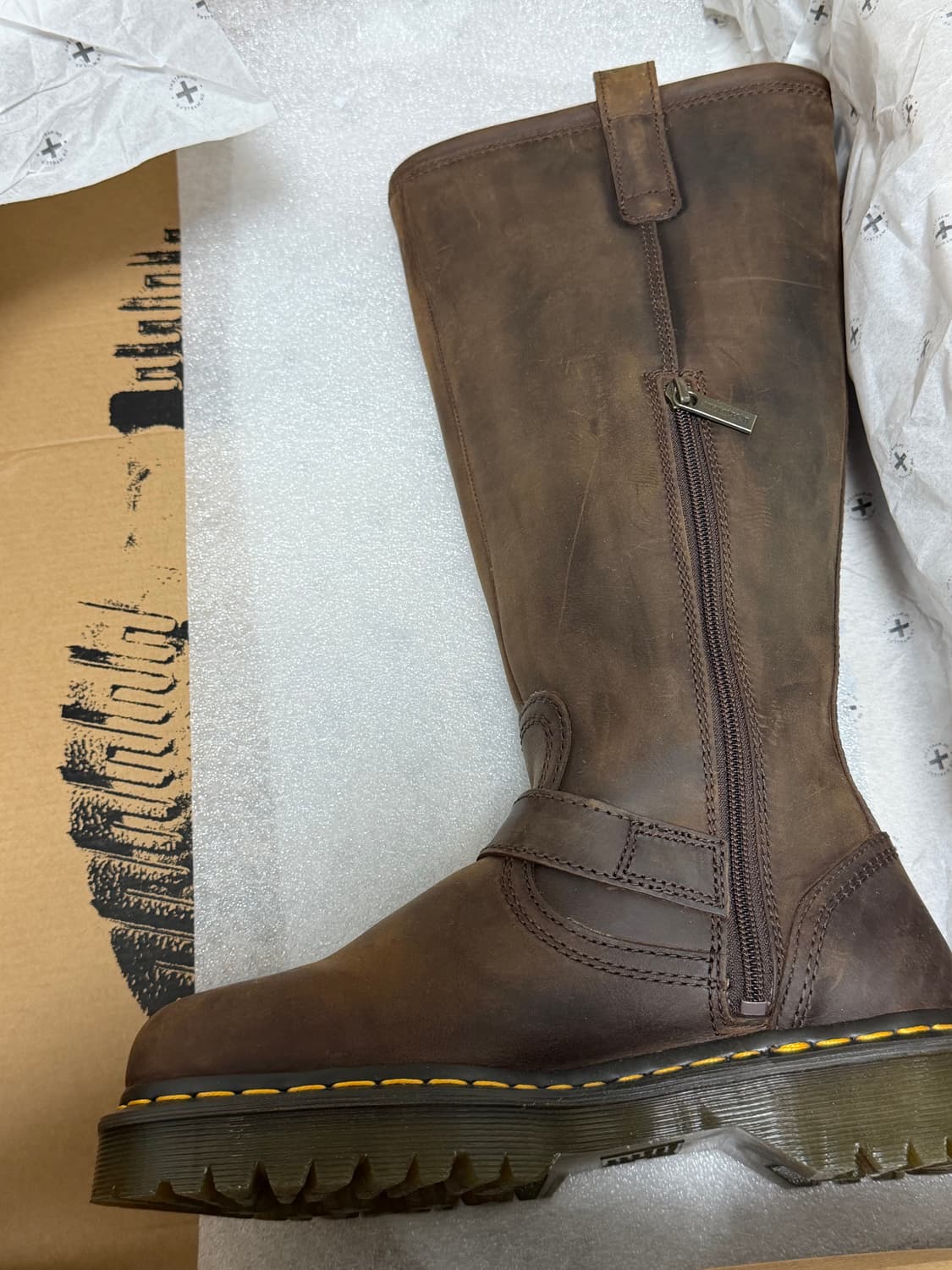 닥터마틴 애니스톤 니하이 크레이지 호스 250 사이즈 새상품 상품이미지4