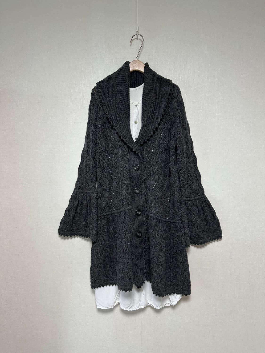 다이앤본퍼스트버그 모리걸 퍼프 가디건 상품이미지1