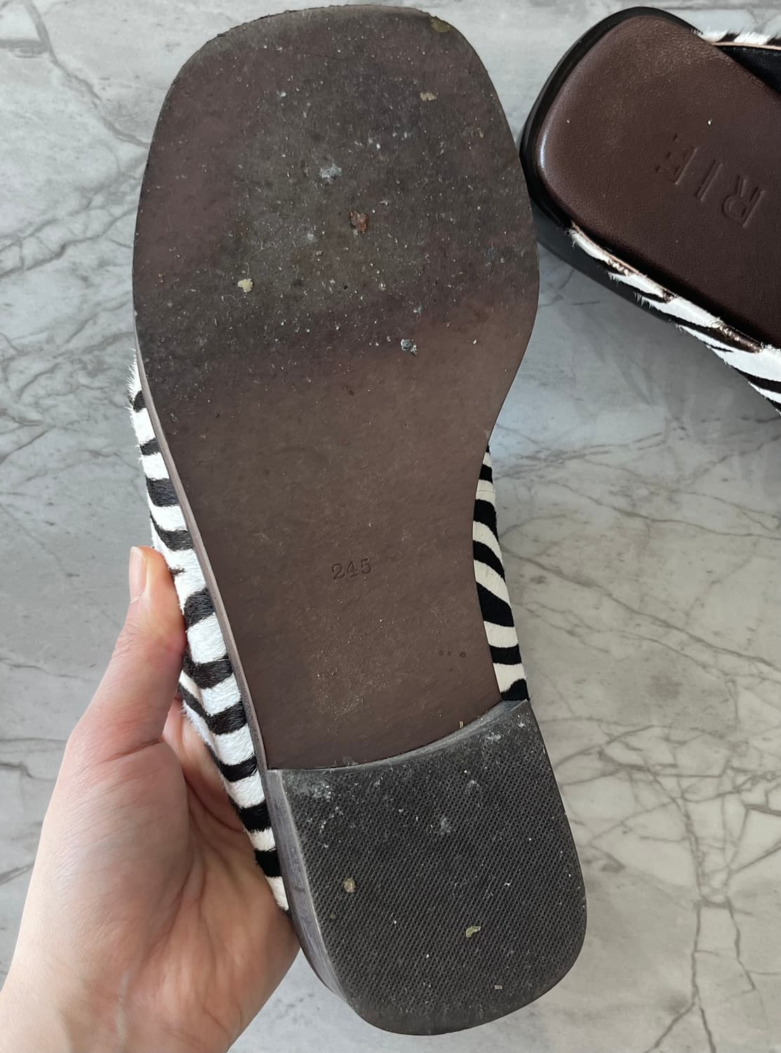 RIE 지브라 송치 웨스턴 뮬/슬리퍼 240사이즈 상품이미지4