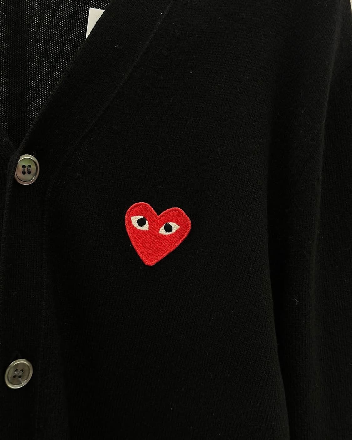 꼼데가르송 레드와펜 블랙 울 V넥 가디건  상품이미지6