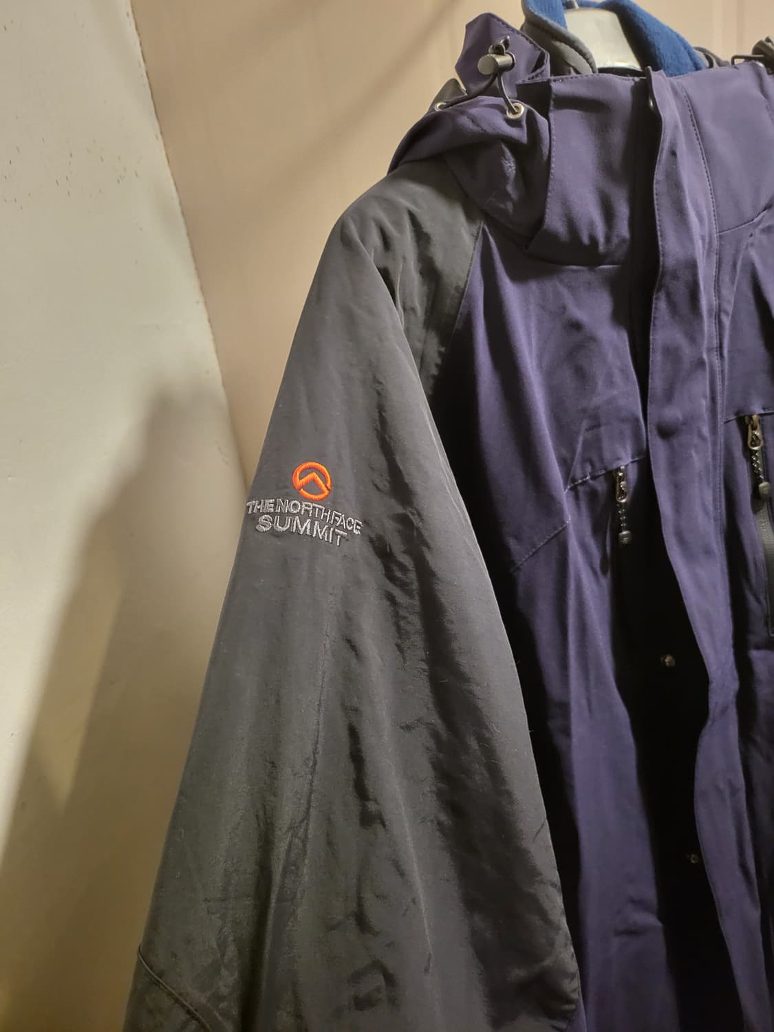 노스페이스 고어텍스 써밋 바람막이 상품이미지3