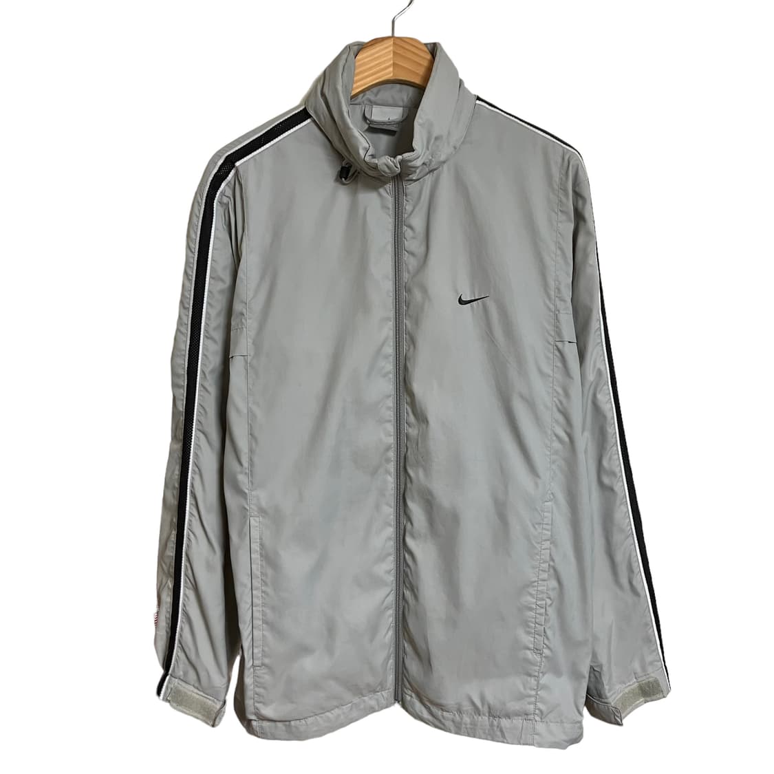 나이키 회색 바람막이 M 상품이미지1