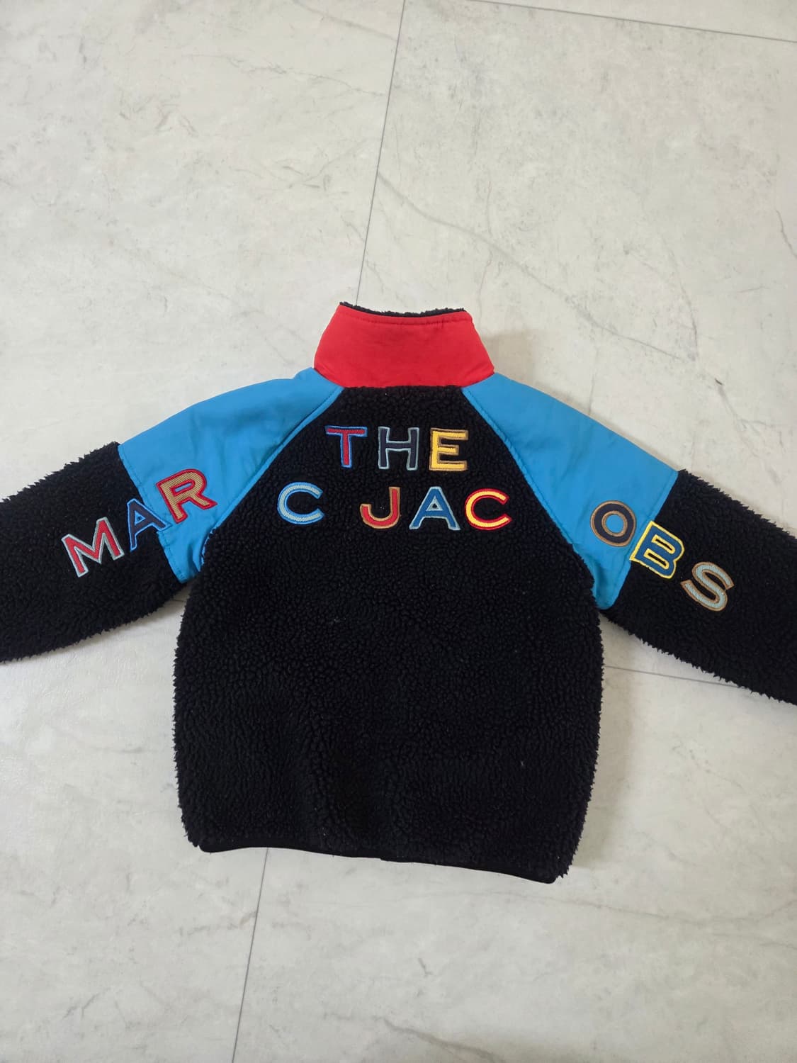 마크제이콥스 후리스 점퍼 4 상품이미지1