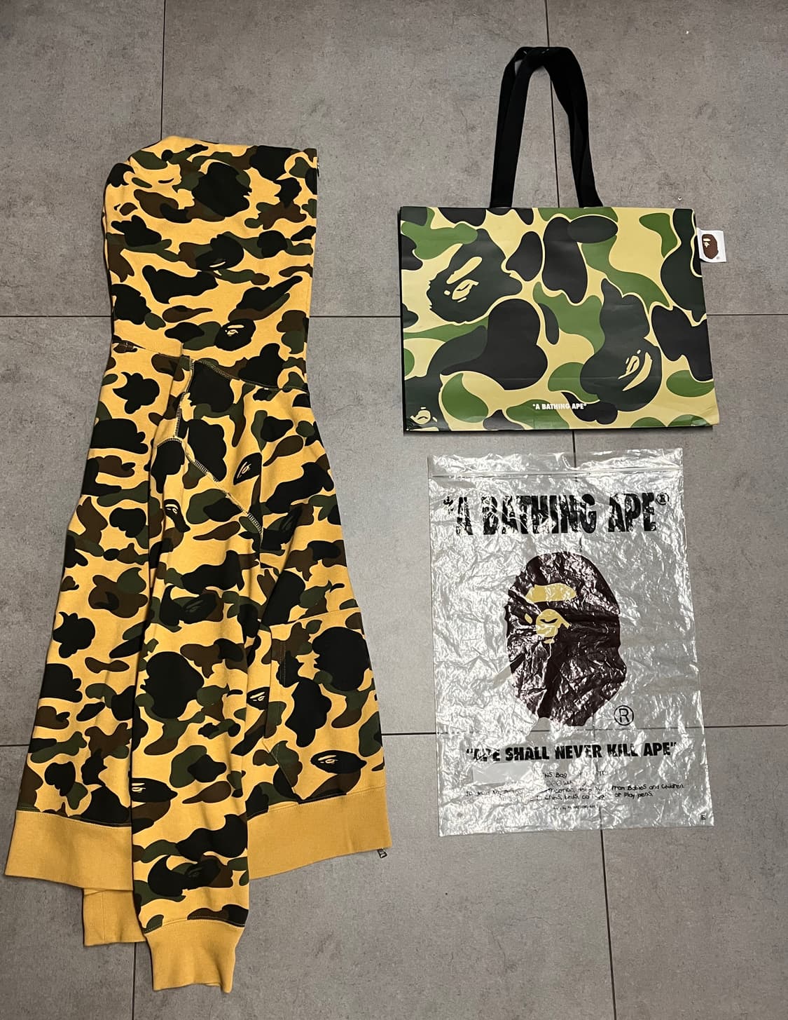 베이프 황계 후드집업 상품이미지1