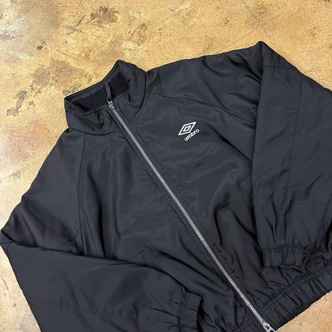 [정품/90] 엄브로 블랙 바람막이 점퍼 b17 상품이미지1