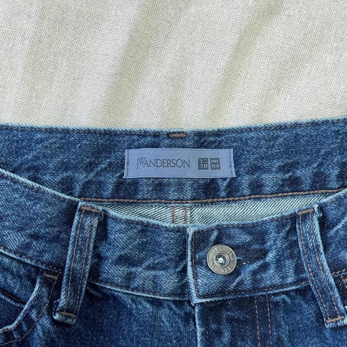 유니클로 jw앤더슨 진청 데님팬츠 68.5(30) 상품이미지5