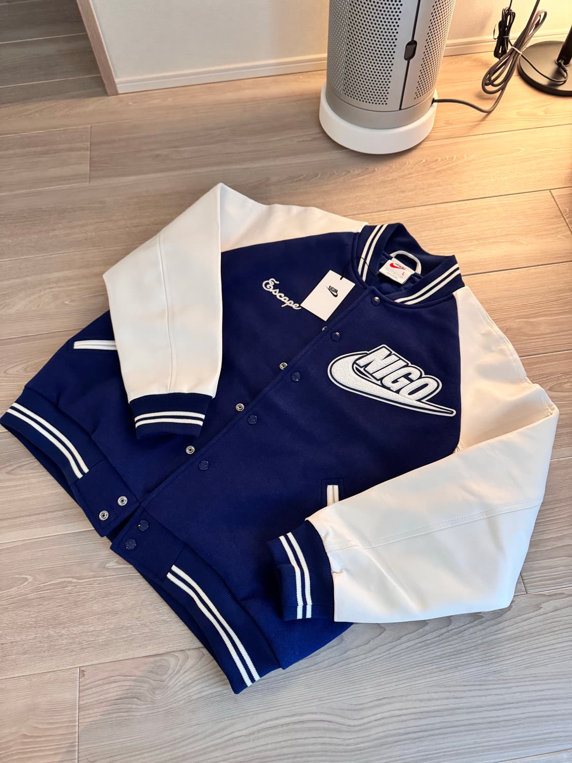 나이키X니고 바시티자켓 블루보이드 상품이미지1